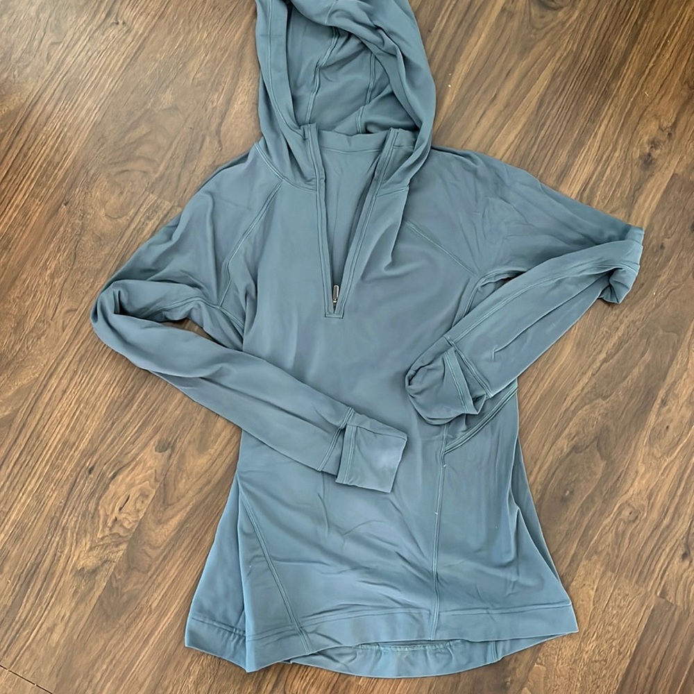 Long sleeve running top